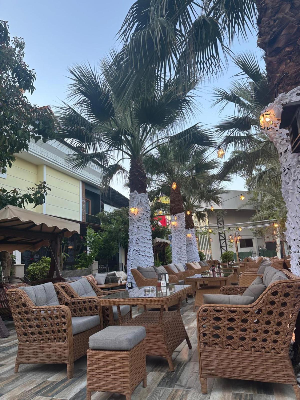 Barby Butik Otel ケメル エクステリア 写真