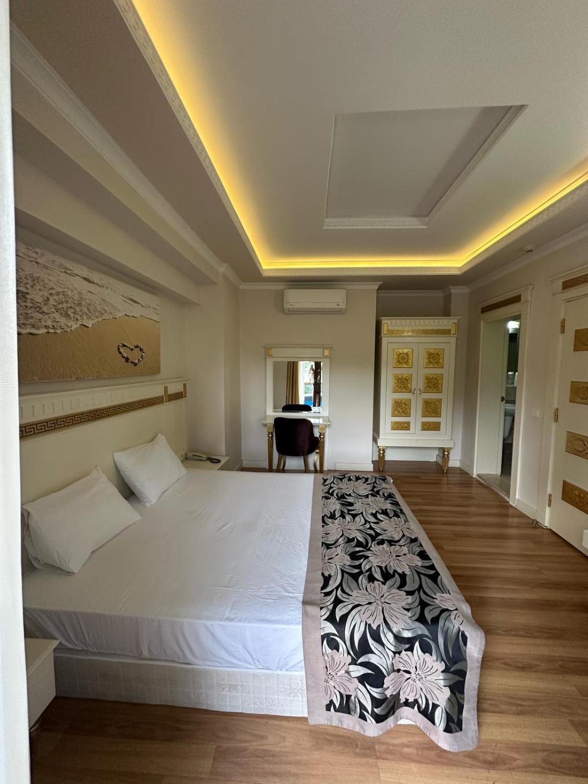 Barby Butik Otel ケメル エクステリア 写真